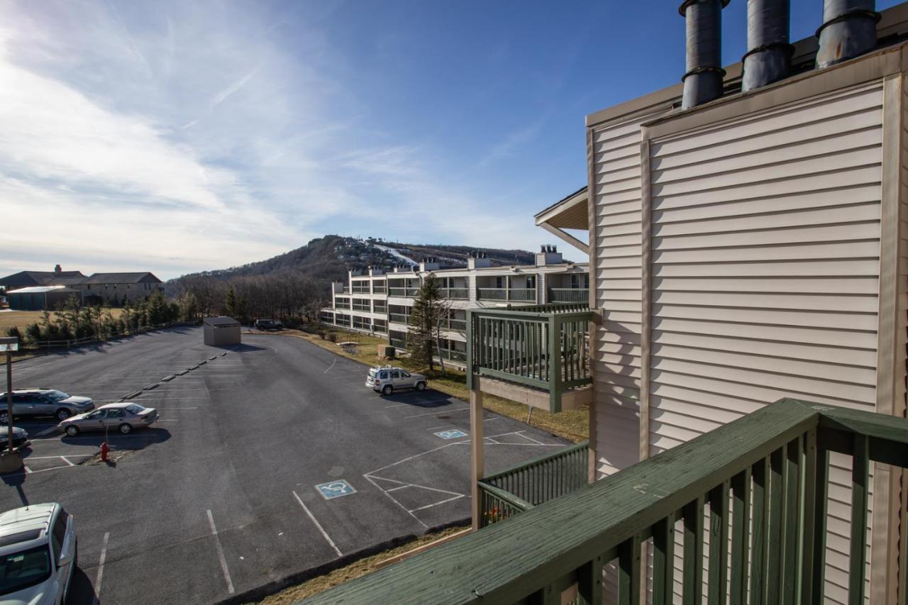 Condo At Pinnacle Inn Resort Beech Mountain Exterior foto